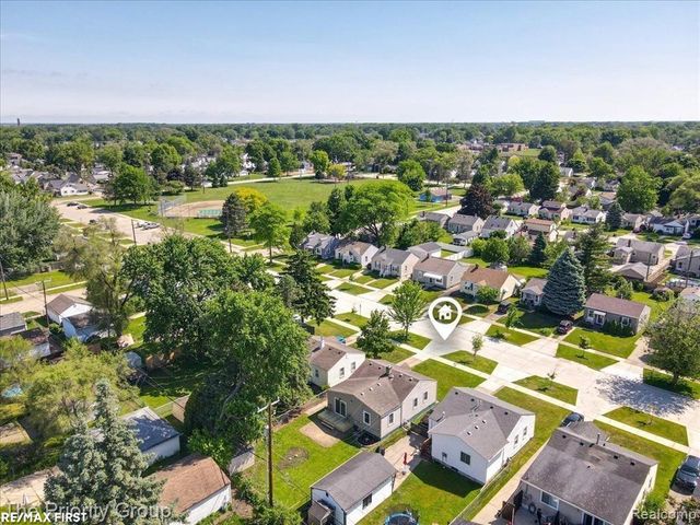 26115 Barrington Street, Madison Heights, MI 48071