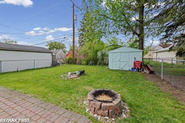 26115 Barrington Street, Madison Heights, MI 48071