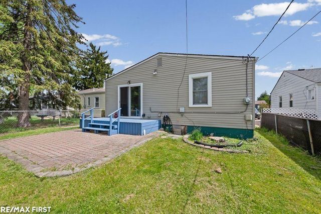 26115 Barrington Street, Madison Heights, MI 48071