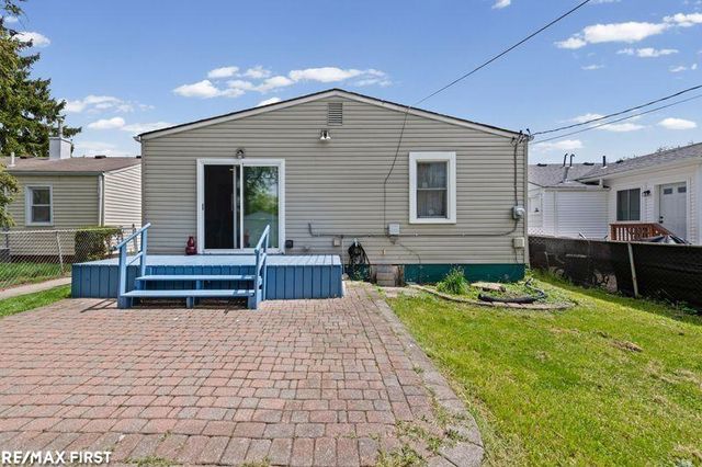 26115 Barrington Street, Madison Heights, MI 48071