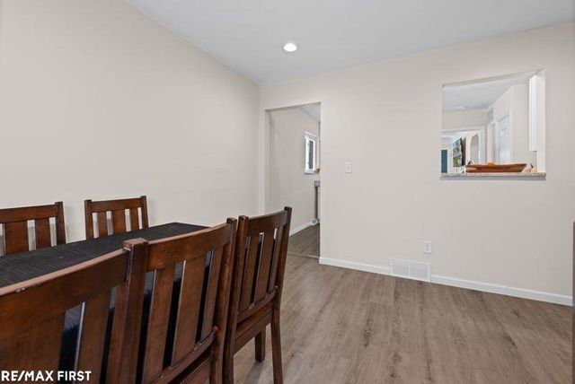26115 Barrington Street, Madison Heights, MI 48071