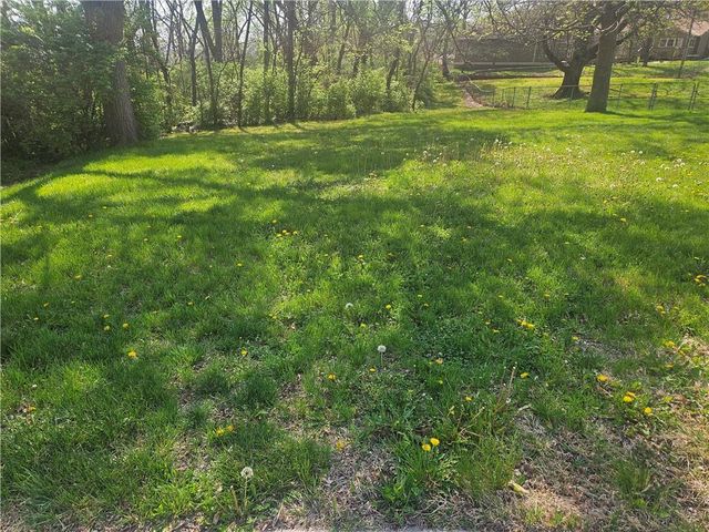 4513 Sutton Court, Kansas City, KS 66106