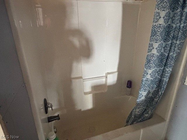 16310 Madison Road, Middlefield, OH 44062