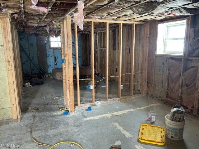 16310 Madison Road, Middlefield, OH 44062