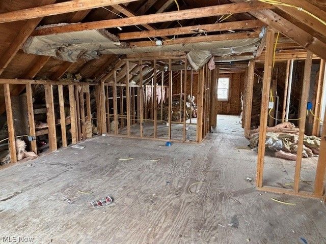 16310 Madison Road, Middlefield, OH 44062