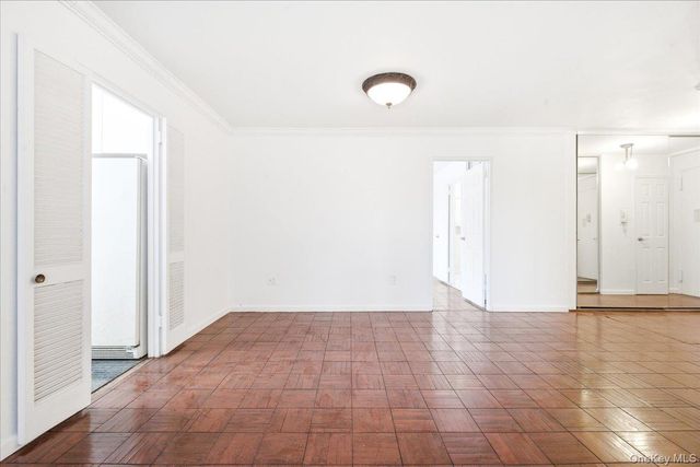 70-20 108 Street 6K, Forest Hills, NY 11375