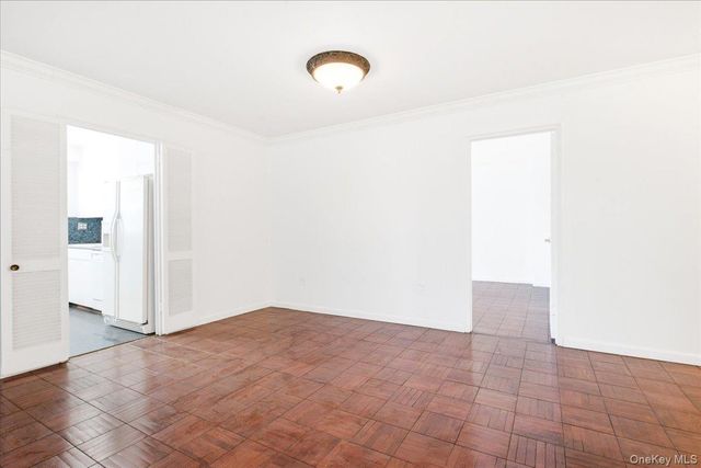 70-20 108 Street 6K, Forest Hills, NY 11375
