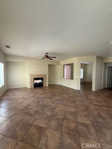 206 Garcia, San Jacinto, CA 92582