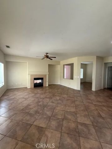 206 Garcia, San Jacinto, CA 92582