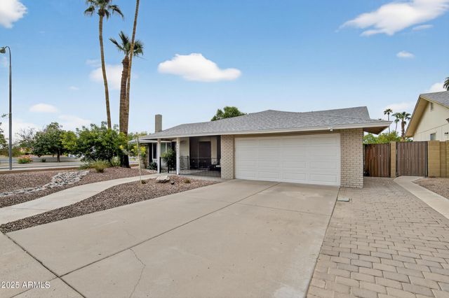 5047 E MESQUITE WOOD Court, Phoenix, AZ 85044