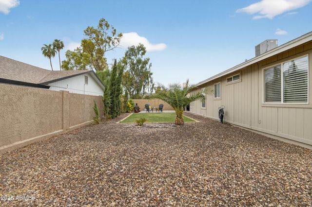5047 E MESQUITE WOOD Court, Phoenix, AZ 85044