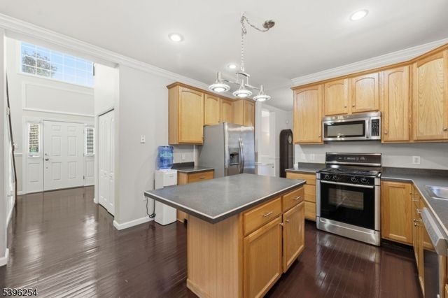 110 Kettle Creek Rd, Toms River Township, NJ 08753