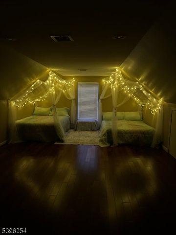 110 Kettle Creek Rd, Toms River Township, NJ 08753