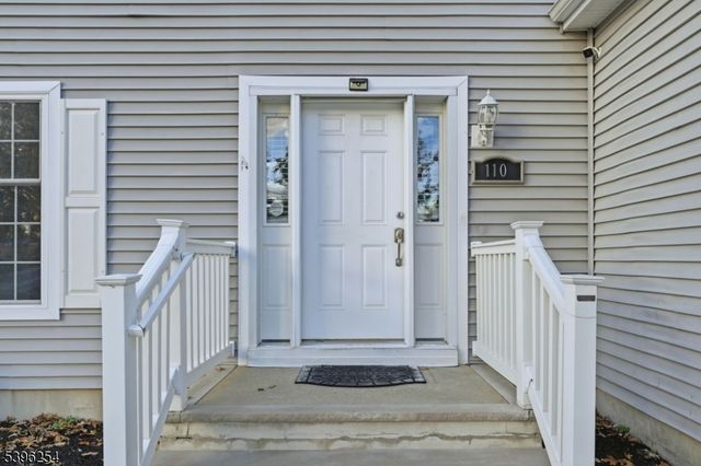 110 Kettle Creek Rd, Toms River Township, NJ 08753