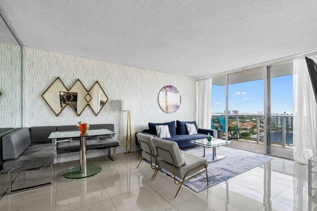 3675 N Country Club Drive 2401, Aventura, FL 33180