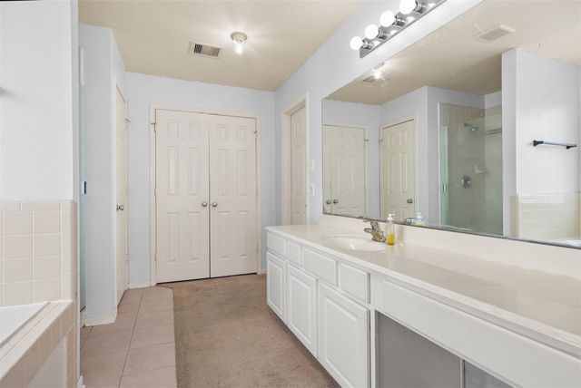 5903 Shadow Creek Court, Baytown, TX 77523