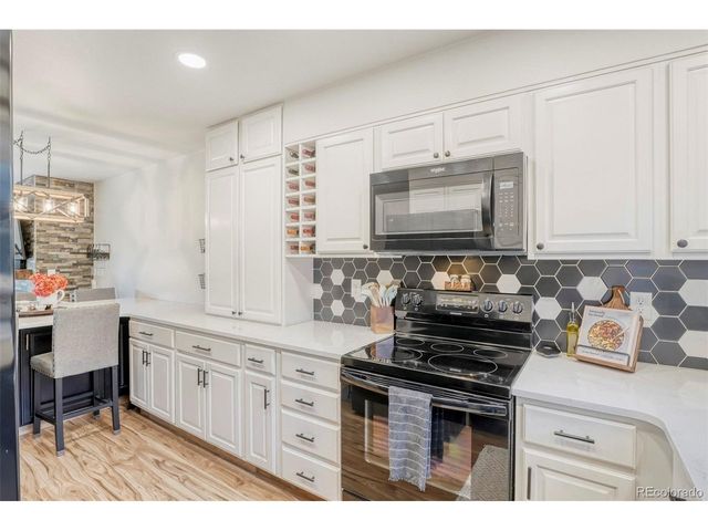 3463 S Ammons St 6-1, Lakewood, CO 80227