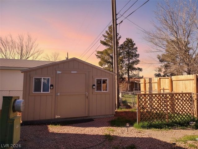 250 Bonnie Claire Court, Pahrump, NV 89048