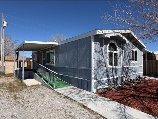 250 Bonnie Claire Court, Pahrump, NV 89048