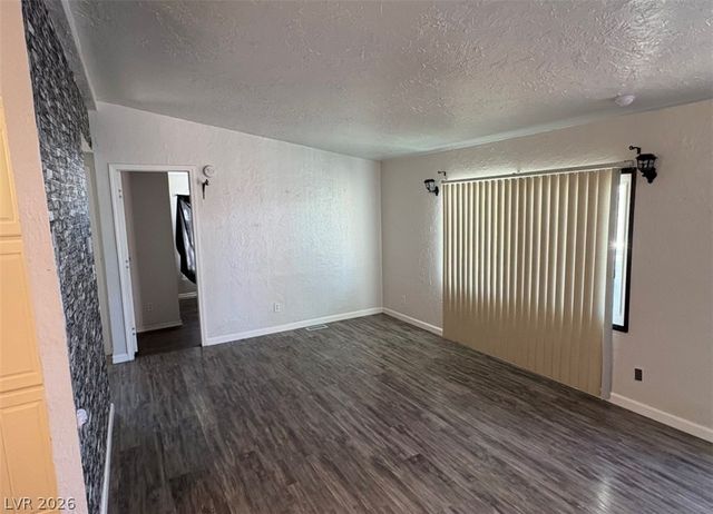 250 Bonnie Claire Court, Pahrump, NV 89048