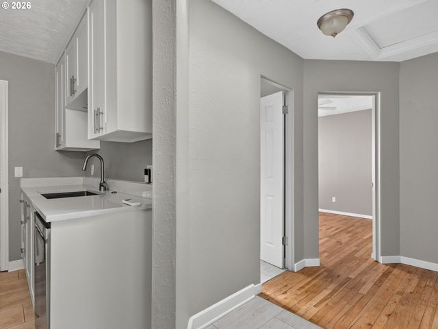 7444 Se 84TH Ave, Portland, OR 97266