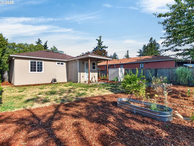 7444 Se 84TH Ave, Portland, OR 97266