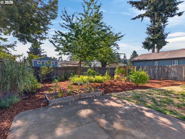 7444 Se 84TH Ave, Portland, OR 97266