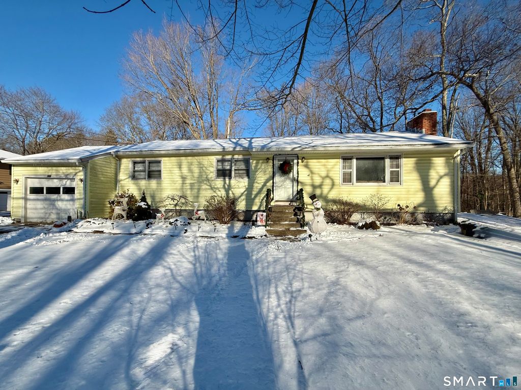 106 Botsford Road, Seymour, CT 06483