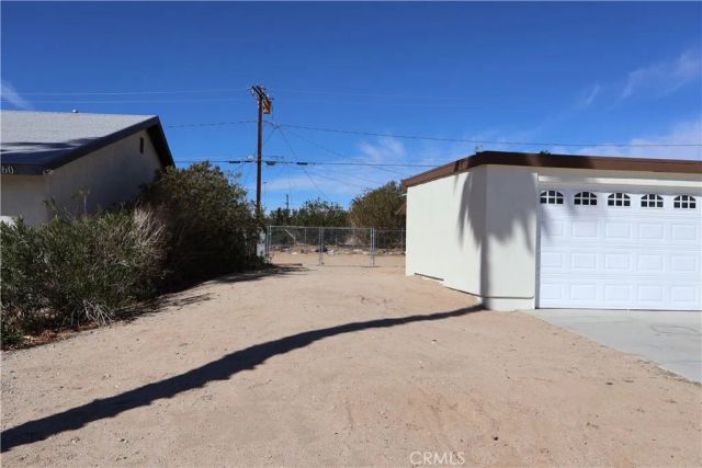 6052 Chia Avenue, 29 Palms, CA 92277