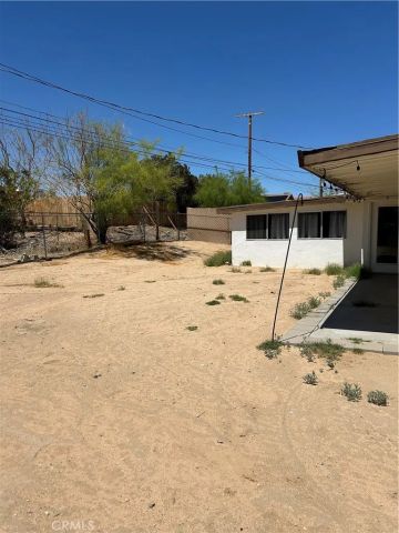 6052 Chia Avenue, 29 Palms, CA 92277