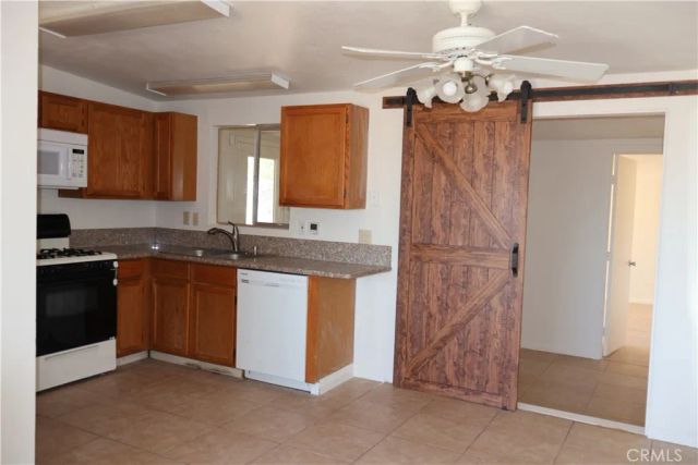 6052 Chia Avenue, 29 Palms, CA 92277