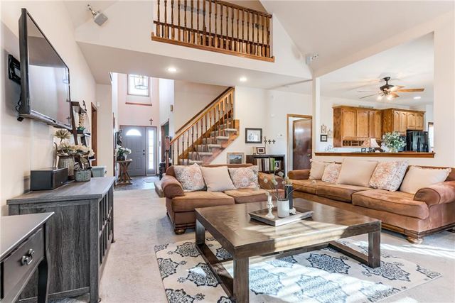 1205 E 203rd Street, Belton, MO 64012