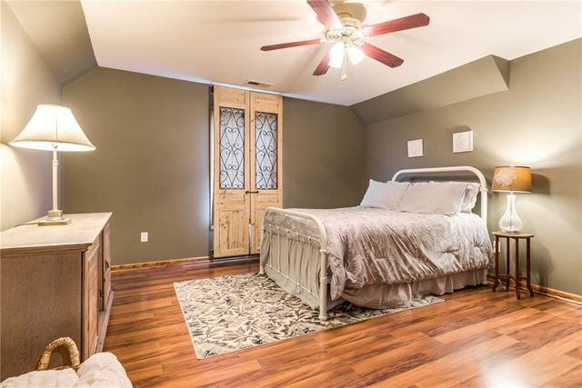 1205 E 203rd Street, Belton, MO 64012