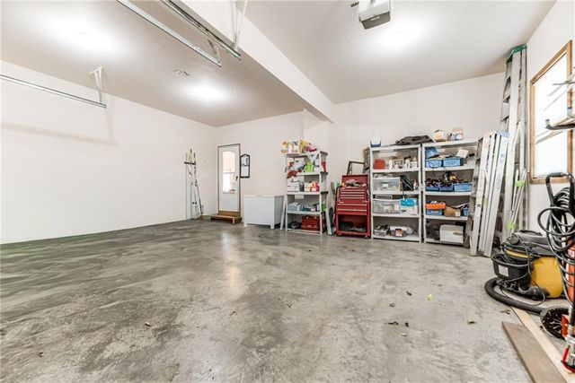 1205 E 203rd Street, Belton, MO 64012