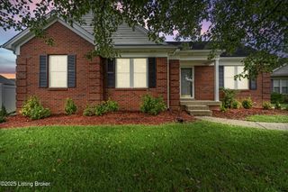 11703 Sun Beam Ct, Louisville, KY 40272