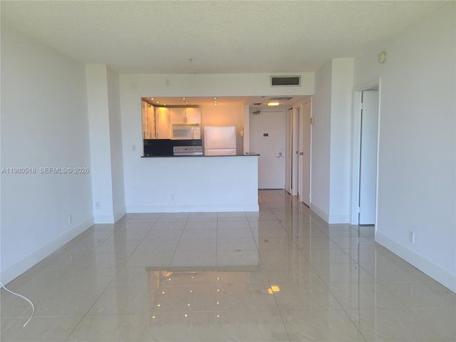20335 W Country Club Drive 705, Aventura, FL 33180