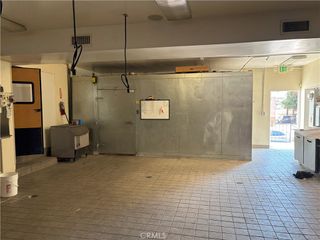 1861 Victory Place, Burbank, CA 91506