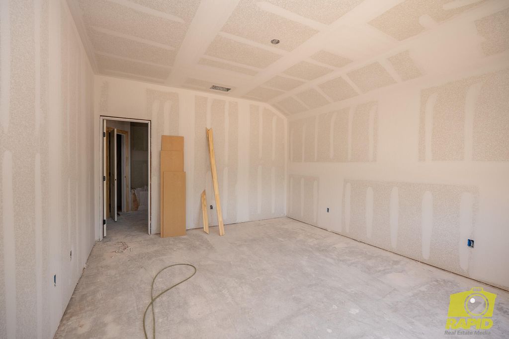 Image 5 of property listing at 3623 Wildebeest Way, San Angelo, TX 76901