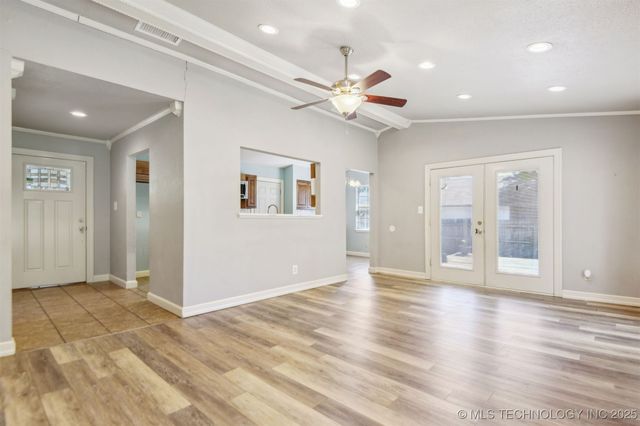 4900 S Juniper Avenue E, Broken Arrow, OK 74011