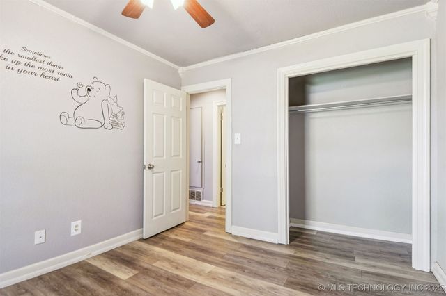 4900 S Juniper Avenue E, Broken Arrow, OK 74011