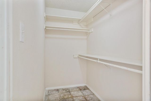 131 Oak Road, Clear Lake Shores, TX 77565