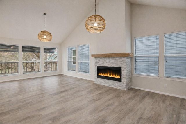 131 Oak Road, Clear Lake Shores, TX 77565