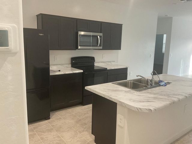 3375 W Stanton Avenue, Apache Junction, AZ 85120