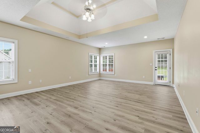 110 Lyndhurst Way, Sharpsburg, GA 30277