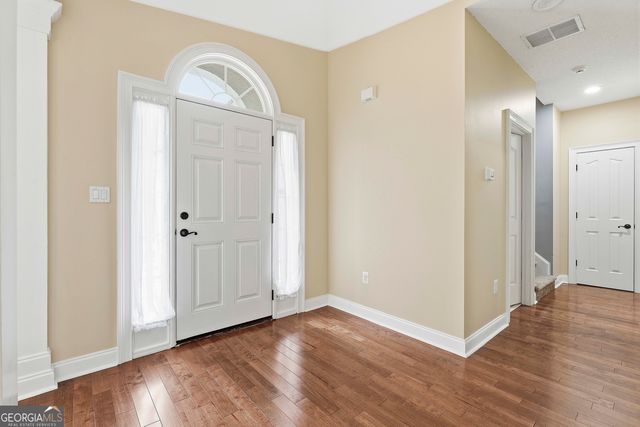 110 Lyndhurst Way, Sharpsburg, GA 30277