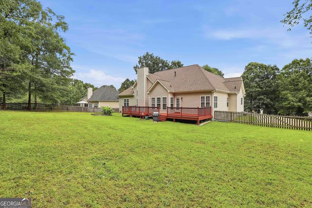 110 Lyndhurst Way, Sharpsburg, GA 30277