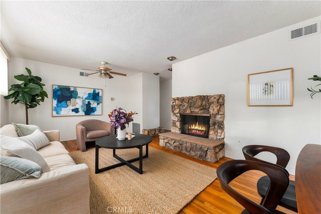 1341 Griffith Street, San Fernando, CA 91340 — photo 2