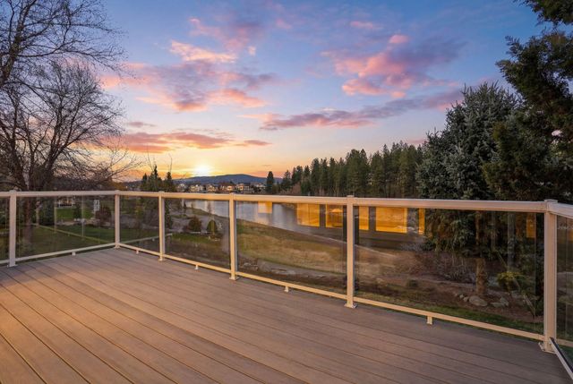 859 S Shelley Lake Ln, Spokane Valley, WA 99037