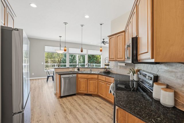 859 S Shelley Lake Ln, Spokane Valley, WA 99037