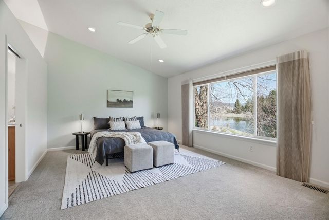 859 S Shelley Lake Ln, Spokane Valley, WA 99037